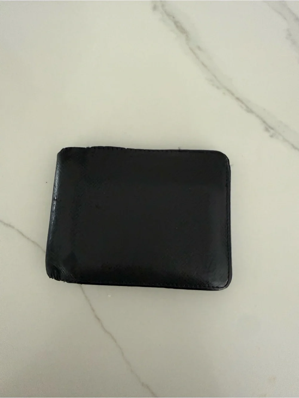 Louis Vuitton Black Bi Fold wallet in Taiga leather